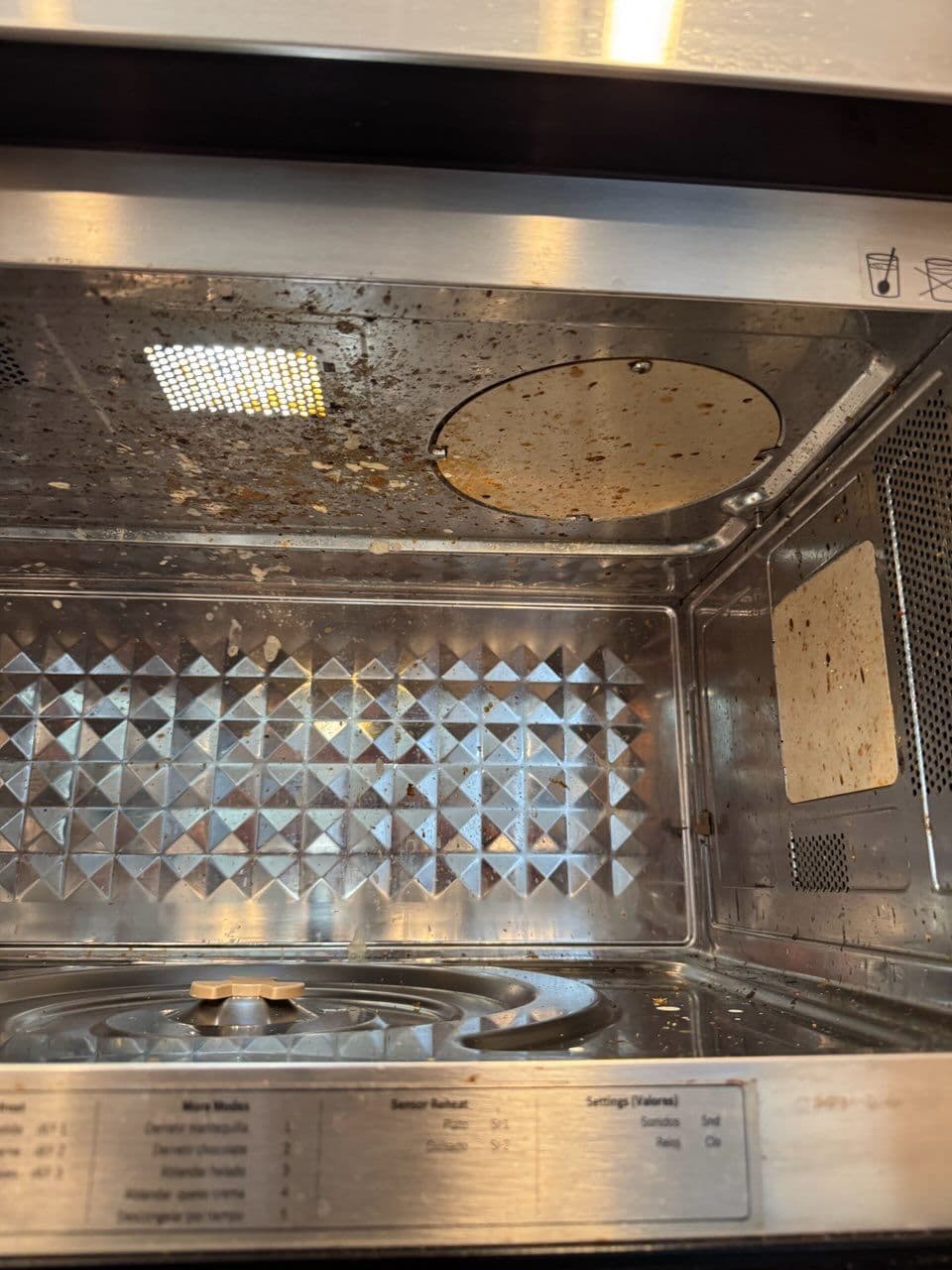 Gallery photos for Transform Your Space with Professional Move-Out Cleaning: Image #2